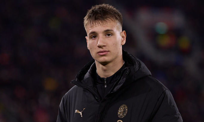 «Milan» Kamarda va Komotto bilan shartnomalarni uzaytdirdi